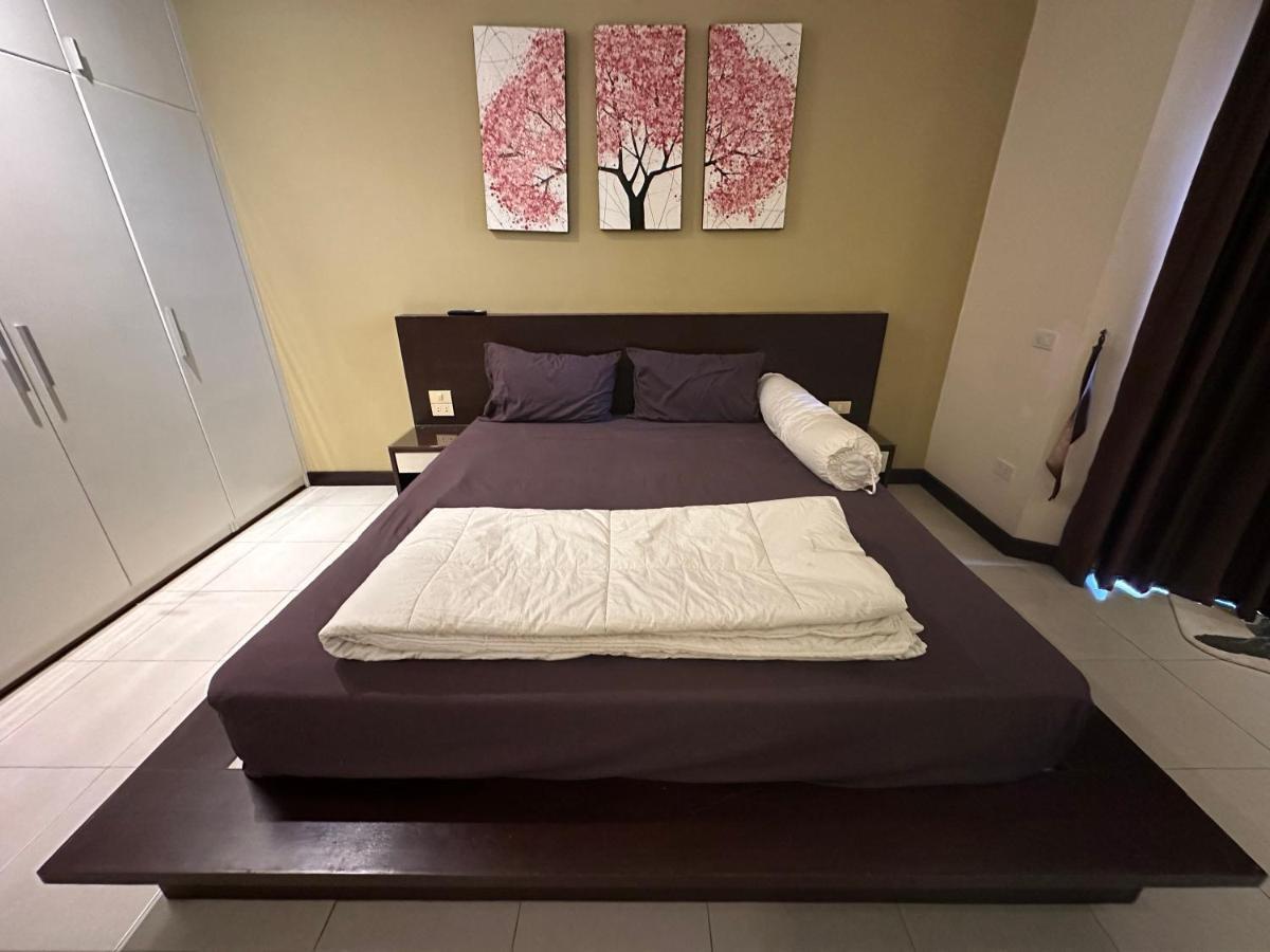 Chiangmai Riverside Condominium - Chiang Mai — Bilder 1